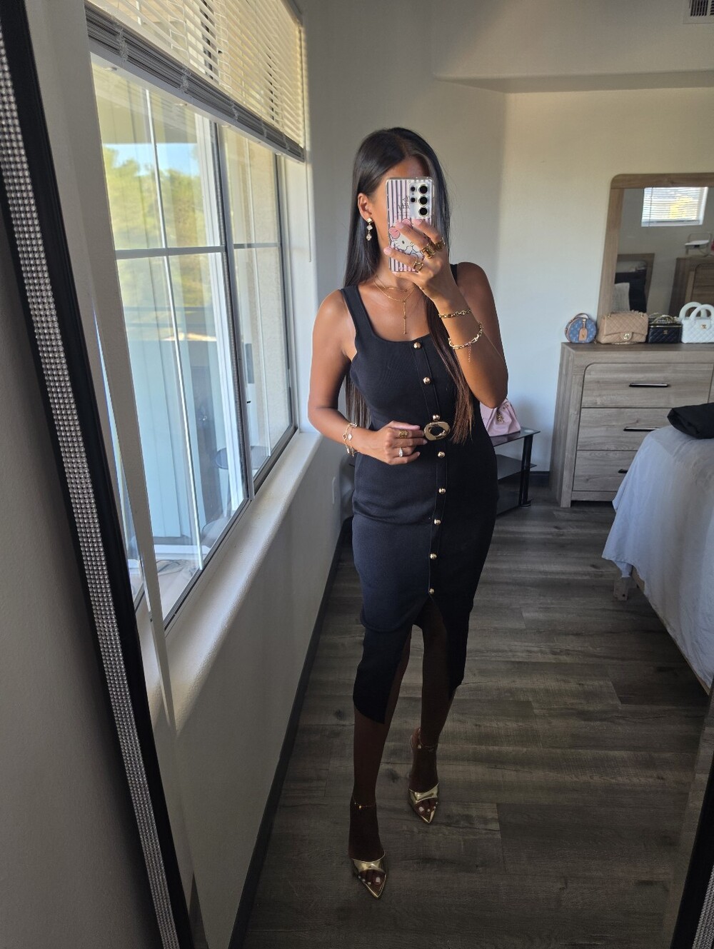 Elegant Black Button-Front Midi Dress with Belt Detail Stretchy - Picture 10 of 17